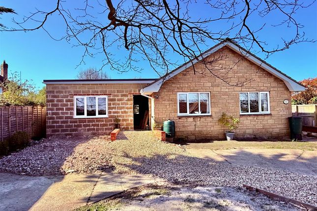 Totland Bay, Isle of Wight 2 bed detached bungalow for sale