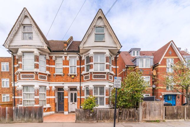 Bulganak Gardens, Thornton Heath, CR7 5 bed semi
