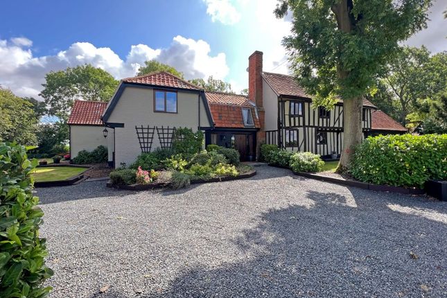 6 bedroom detached house for sale