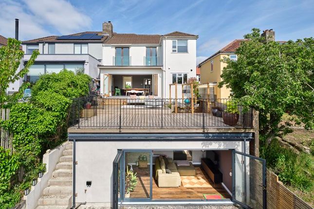 4 bedroom semi-detached house for sale