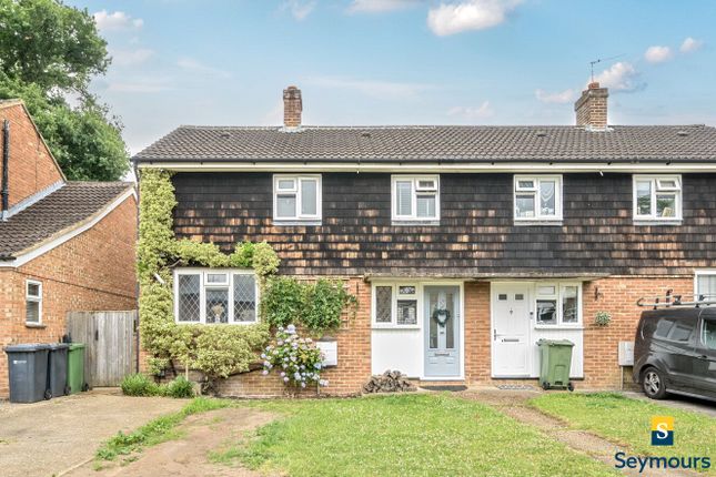 Great Goodwin Drive, Surrey GU1 3 bed semi