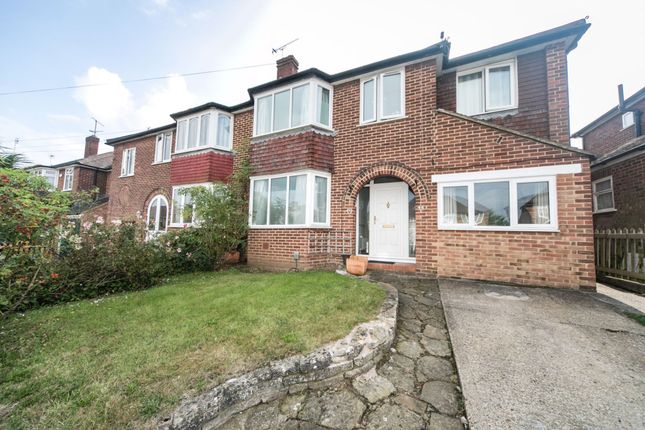 6 bed semi-detached house
