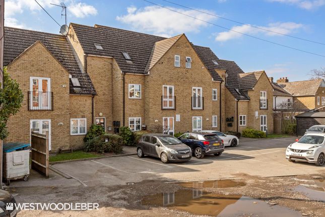 Brocket Road, Hoddesdon EN11 2 bed flat for sale
