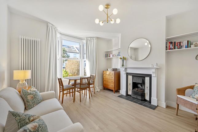 Amity Grove, West Wimbledon, SW20 1 bed maisonette for sale