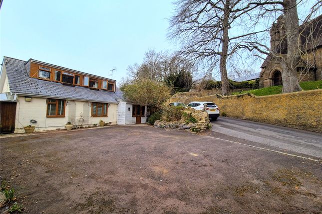 3 bed detached house