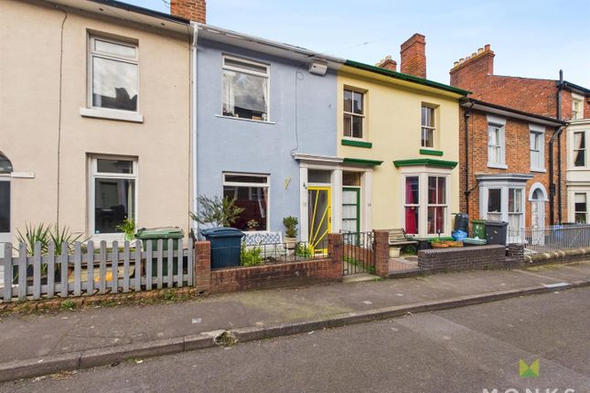 2 bed terraced house