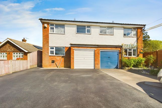 Pound Road, Southampton SO31 3 bed semi