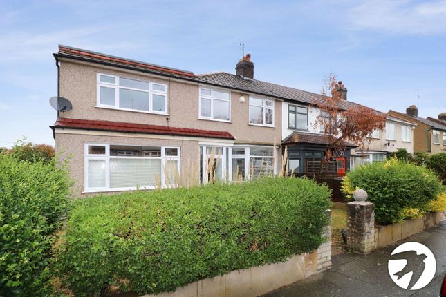 Kingswood Avenue, Belvedere, Kent, DA17 3 bed end of terrace house for sale