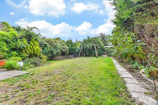 Maidstone Road, Paddock Wood, Kent 3 bed detached house for sale
