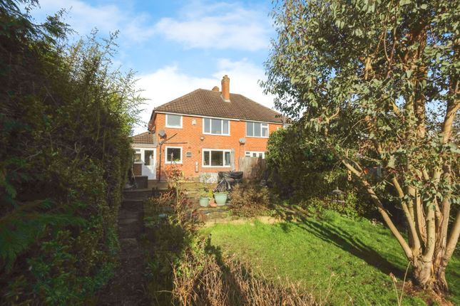 4 bed parking/garage