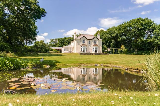 4 bed country house