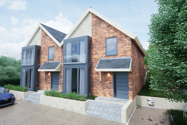 4 bedroom semi-detached house for sale