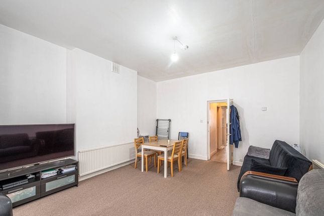 Fordwych Road, Cricklewood, London, NW2 2 bed flat for sale