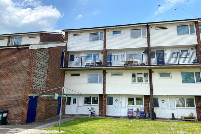 3 bedroom maisonette for sale