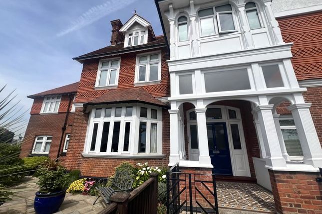 The Beach, Walmer 2 bed apartment for sale