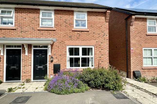 Newmarket Drive, Preston PR4 3 bed semi