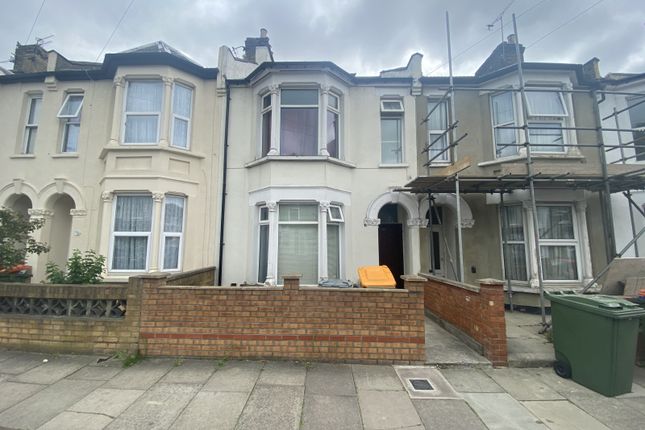 Caistor Park Rd, London, E15 6 bed terraced house for sale