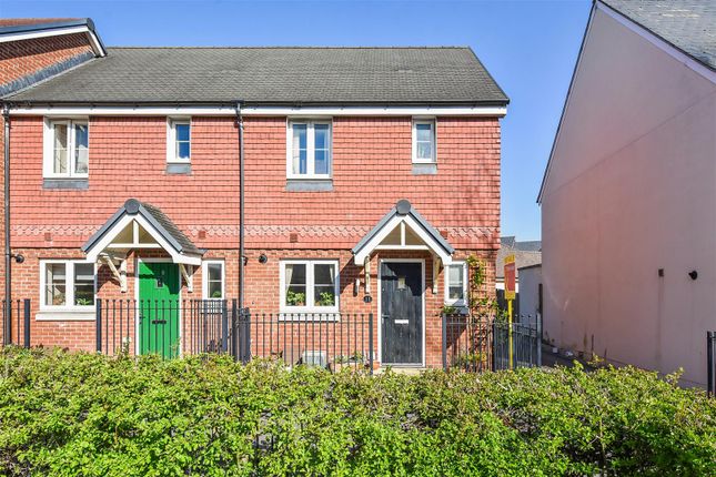 2 bed end terrace house