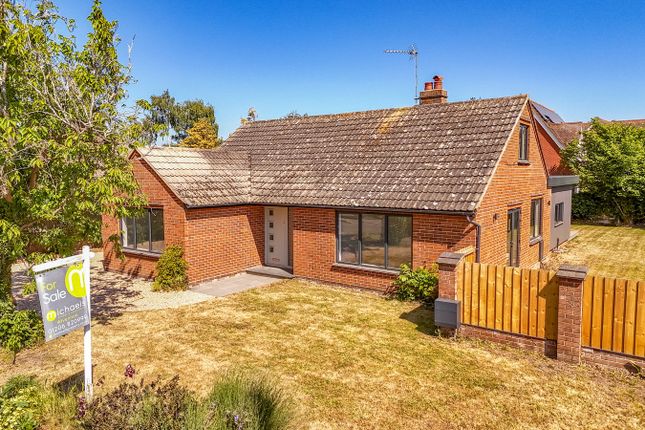 Tower Road, Wivenhoe, Colchester, CO7 5 bed chalet for sale
