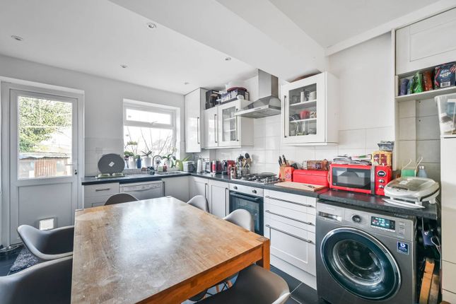 Waters Road, Catford, London, SE6 3 bed terraced house for sale