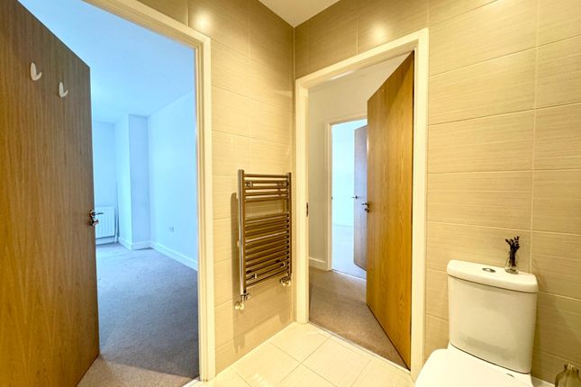 2 bed flat