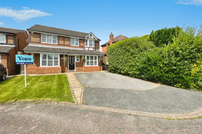 4 bed detached house