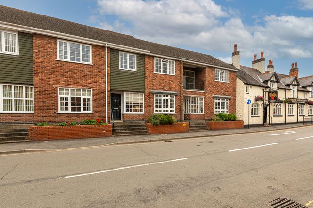 3 bedroom town house for sale