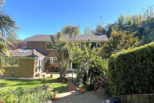 4 bed detached house