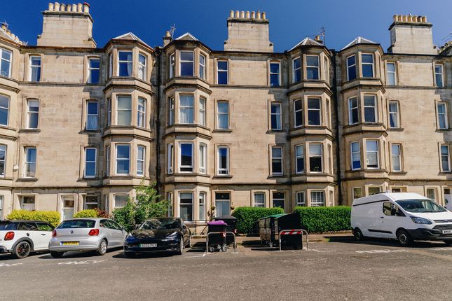 Learmonth Grove, Edinburgh EH4 2 bed flat for sale