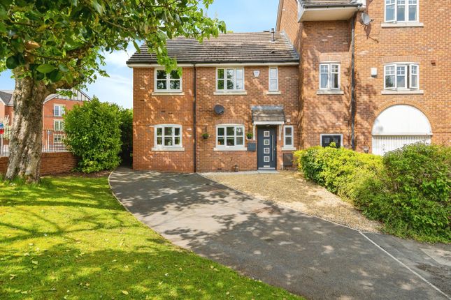 4 bed semi-detached house