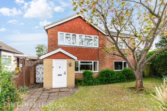 3 bed detached house