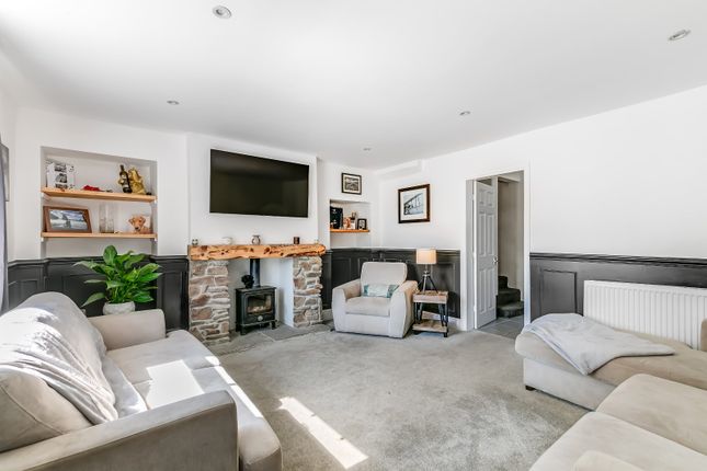 Skipton Road, Cross Hills, North... 2 bed terraced house for sale