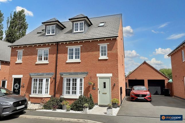 3 bed semi-detached house