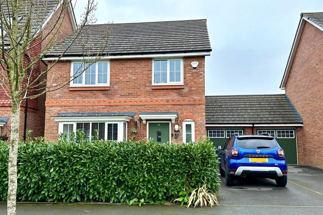 4 bed detached house