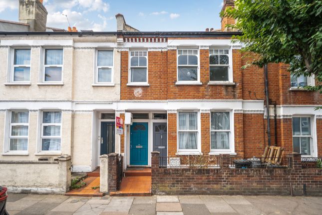 4 bedroom flat for sale