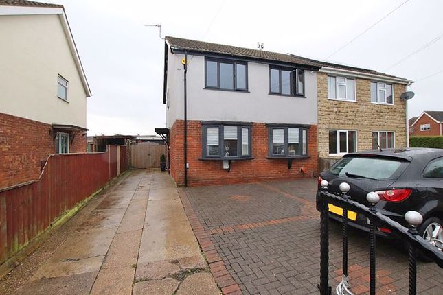 ANDERBY DRIVE, GRIMSBY 3 bed semi