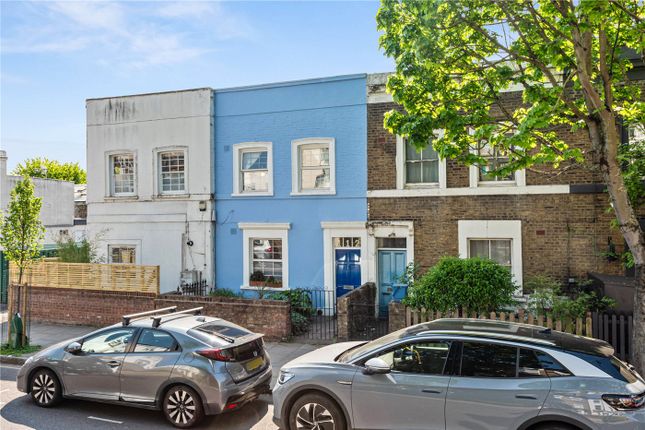 Blackstock Road, London, N4 3 bed terraced house for sale