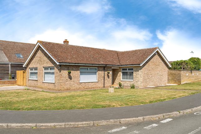 4 bedroom detached bungalow for sale