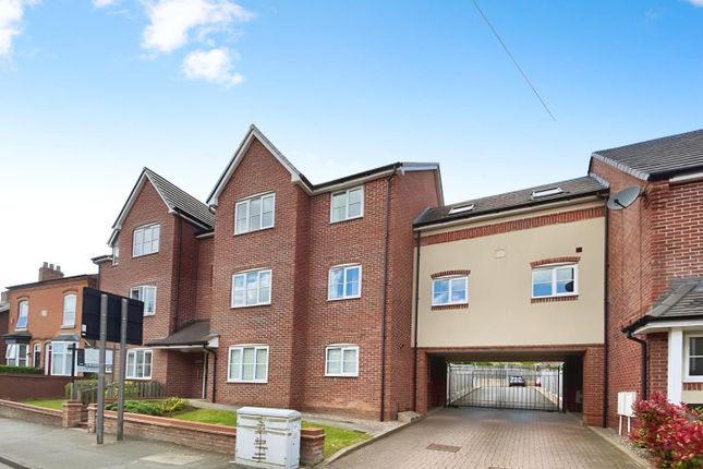 Blakeney Court, Northfield Road... 2 bed flat for sale