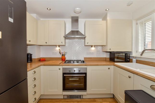 Hook Way, Langley Park, Maidstone, Kent 2 bed terraced house for sale