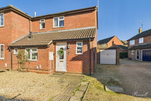 2 bedroom semi-detached house for sale