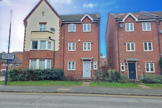 4 bedroom semi-detached house for sale