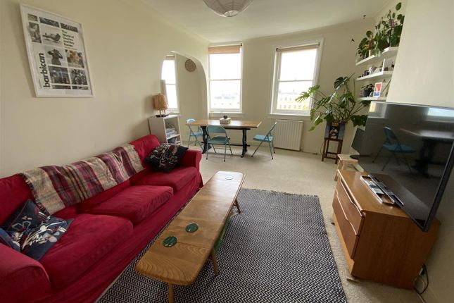 Brunswick Square, Hove 2 bed flat for sale