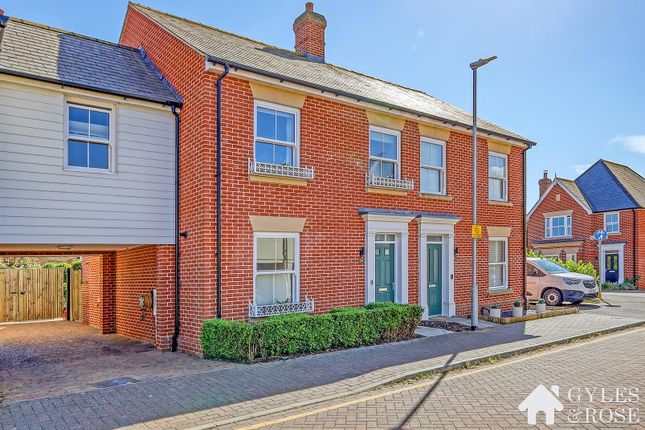 3 bedroom semi-detached house for sale