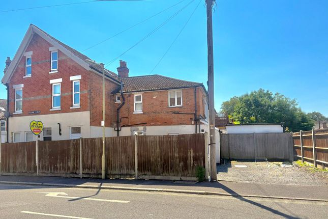 2 bedroom maisonette for sale