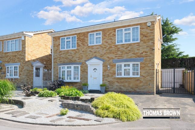 4 bed detached house