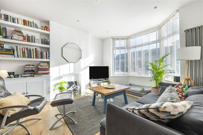 George Lane, London, SE13 3 bed apartment for sale