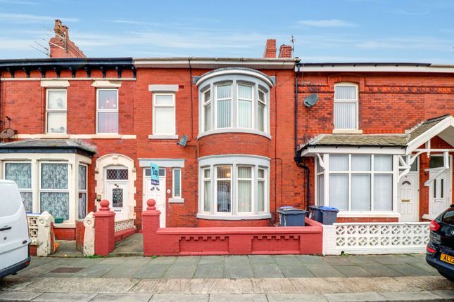 5 bedroom terraced house for sale