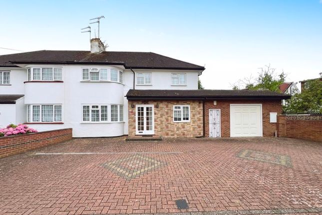 4 bedroom semi-detached house for sale