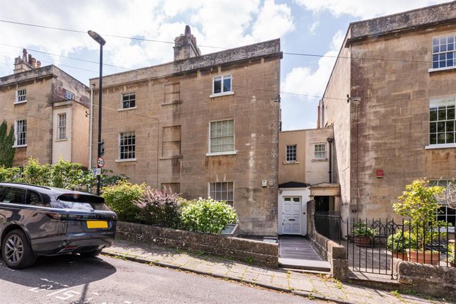 4 bed town house